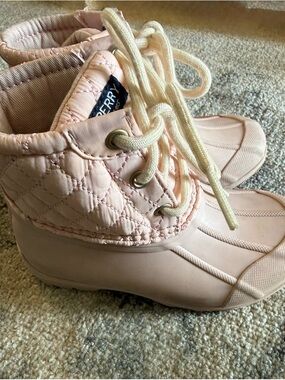 Sperry Quilted Blush Pink Lace-Up Duck Boots
